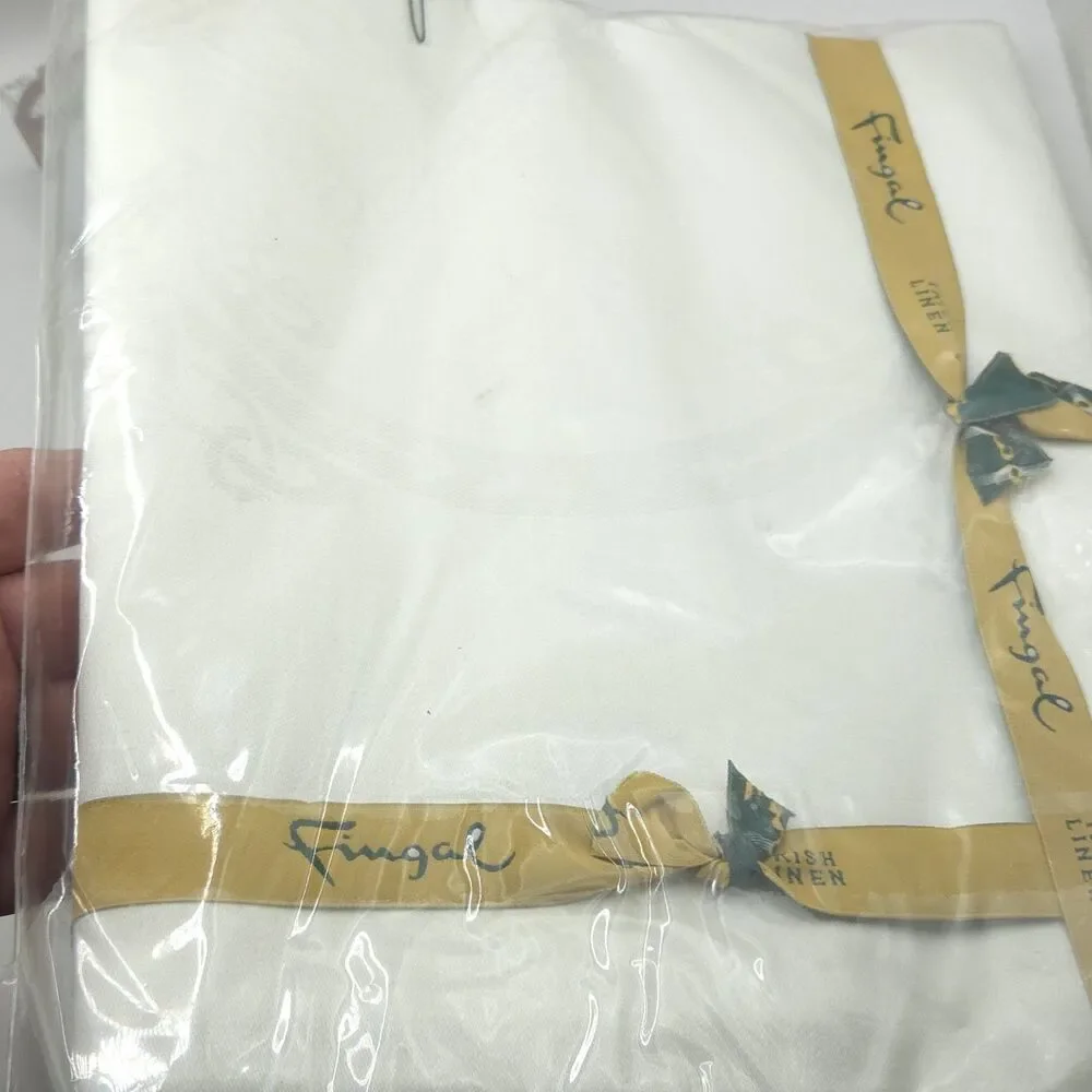 Fingal 72 x 108 inch Irish Linen Tablecloth Celtic Pattern #722 Unopened NOS